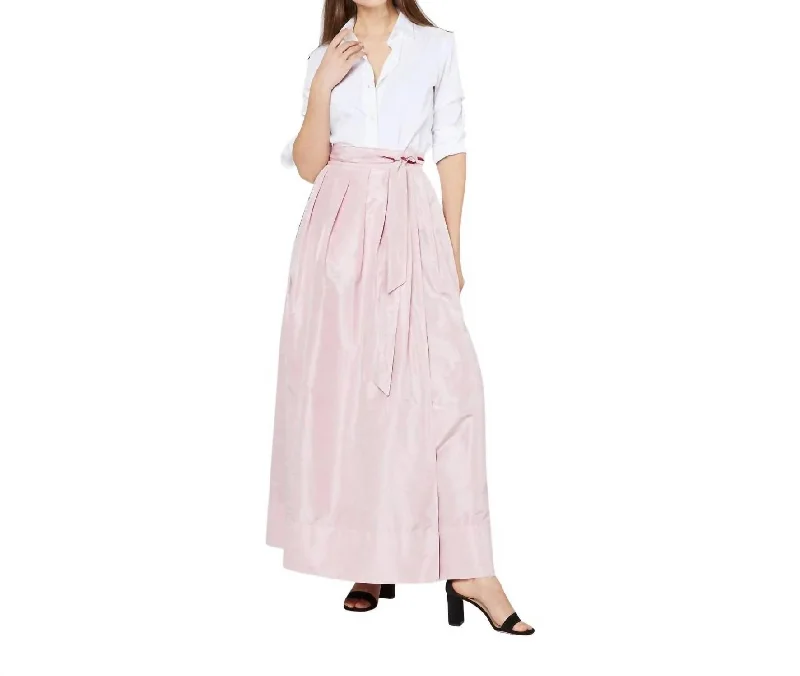 Reversible Pleated Wrap Skirt In Light Pink/ Red